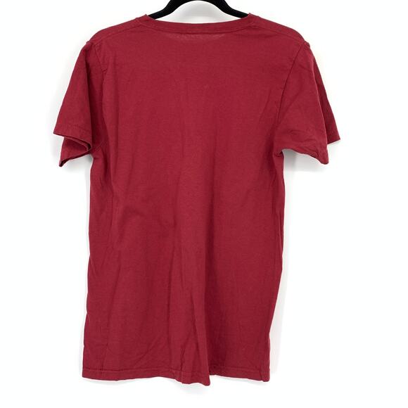 Harry Potter Crew Neck Short Sleeve T-Shirt Mens Size M Red 9 3/4 Graphic - Picture 2 of 5